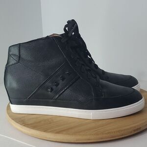 Linea Paolo Nash Hidden Wedge Black Leather Studded Sneakers Women's Size 11